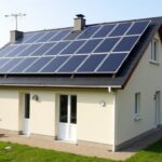 Maison à Clermont-Ferrand : un choix judicieux pour l'installation de panneaux solaires ?